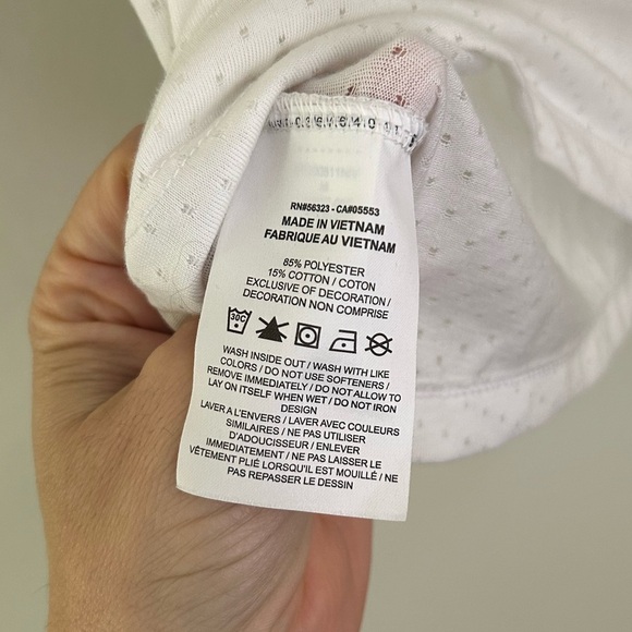 Nike Dri Fit Just Do It Workout Top size Medium - Picture 7 of 7